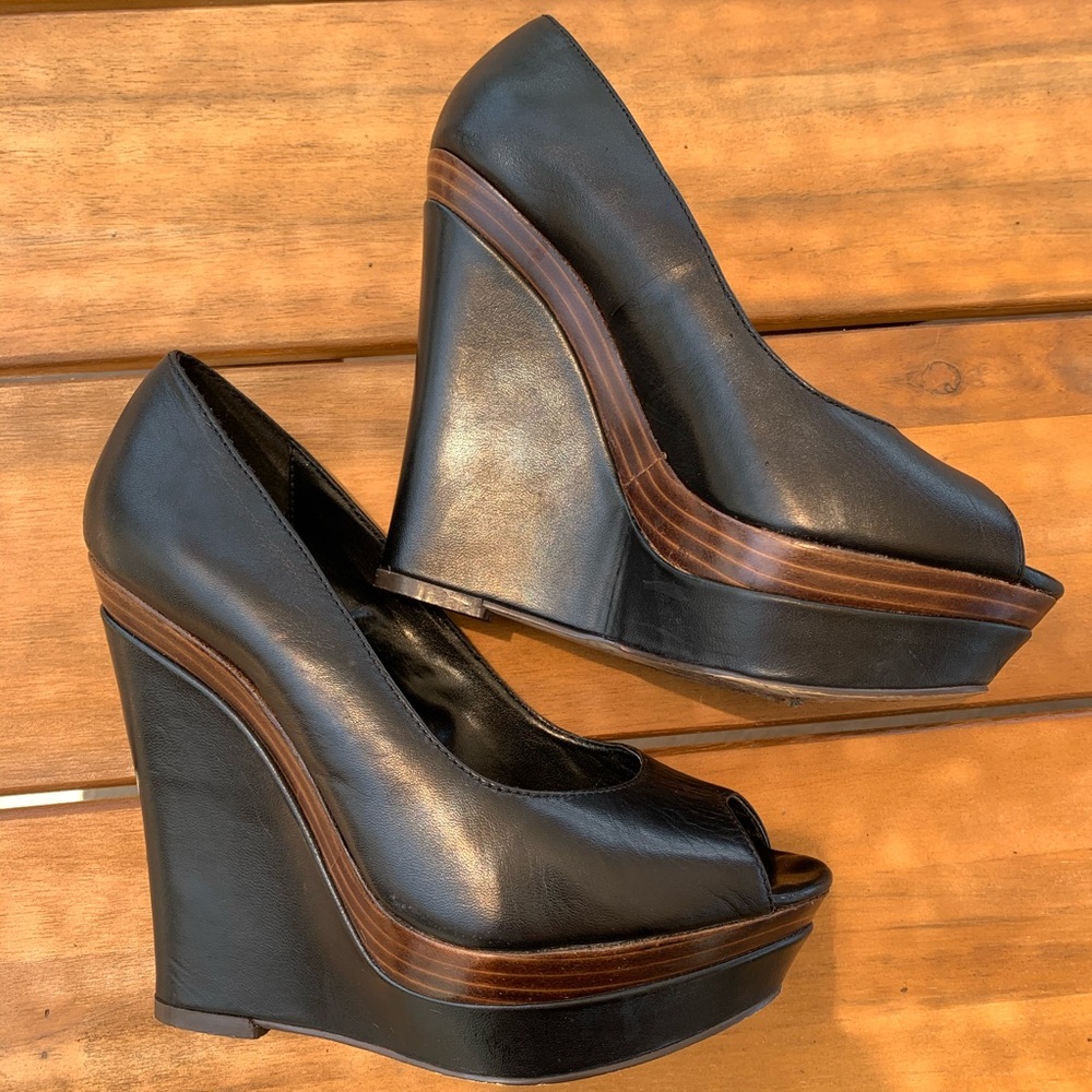 Aldo Duchane Wedge